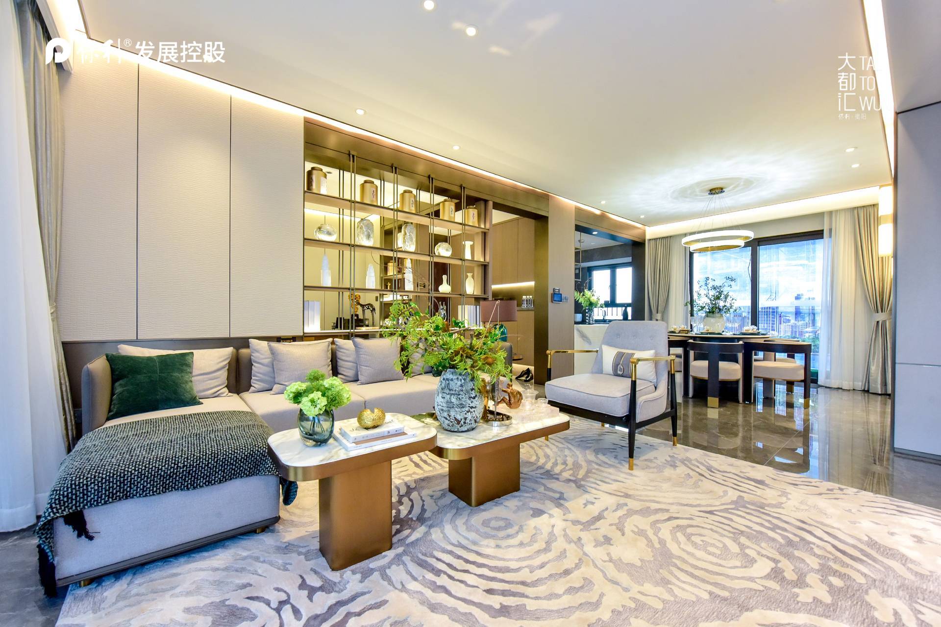 酷炫机甲英雄 空降保利大都汇｜图片直播